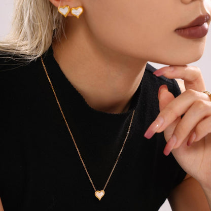 Stainless Steel Natural Fritillary Heart Necklace