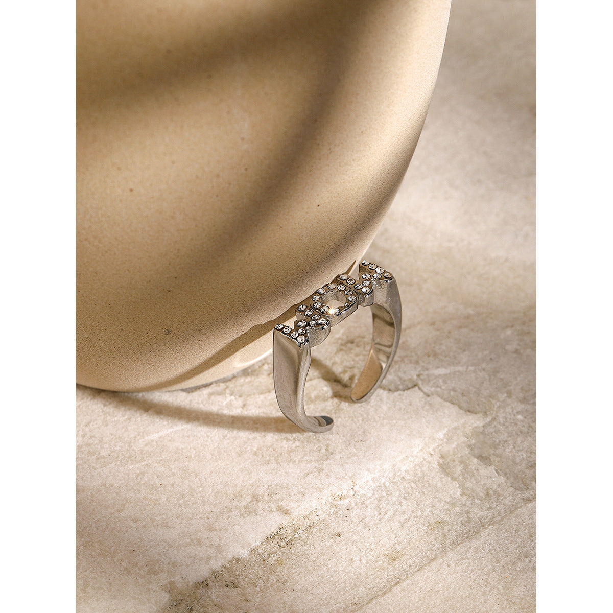 Minimalist Titanium Steel Stainless Steelgift MOM Letter Rhinestone Ring